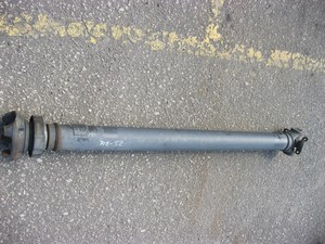 Промежуточный карданный вал (L=1390 mm) в сборе с хвостовиком заднего редуктора